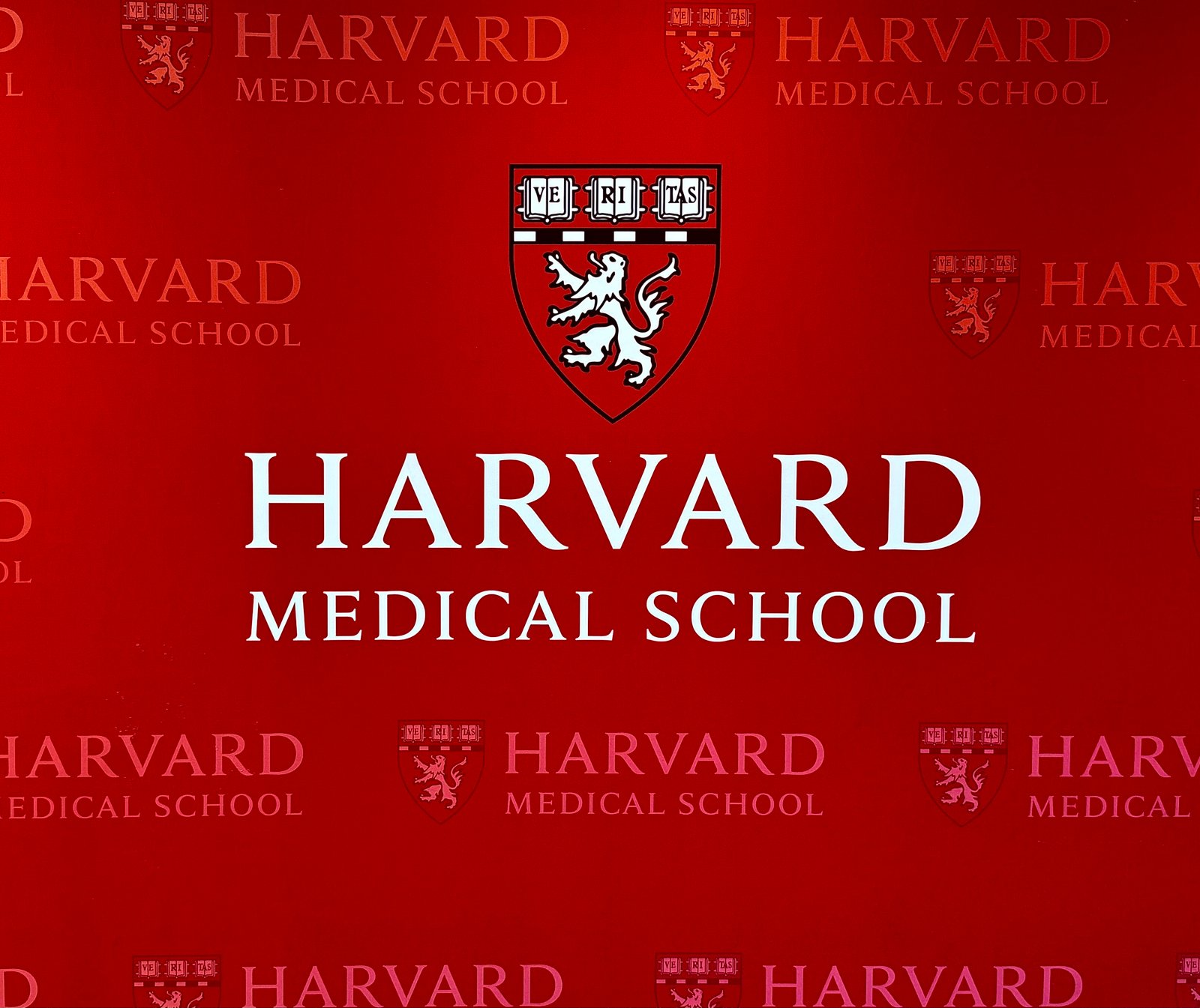 χειρουργοι για θυροειδη